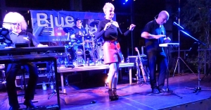 Faschingsparty mit den 'Blue Stars'
